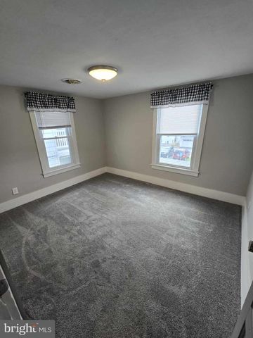 486 W 4TH ST, Lewistown, PA 17044