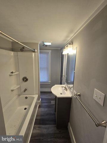 486 W 4TH ST, Lewistown, PA 17044