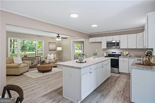 187 Hilltop Street, Cleveland, GA 30528