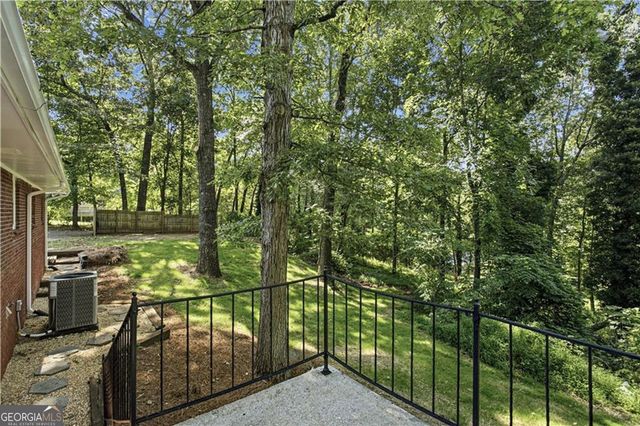 187 Hilltop Street, Cleveland, GA 30528