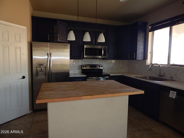10034 W HAMMOND Lane, Tolleson, AZ 85353