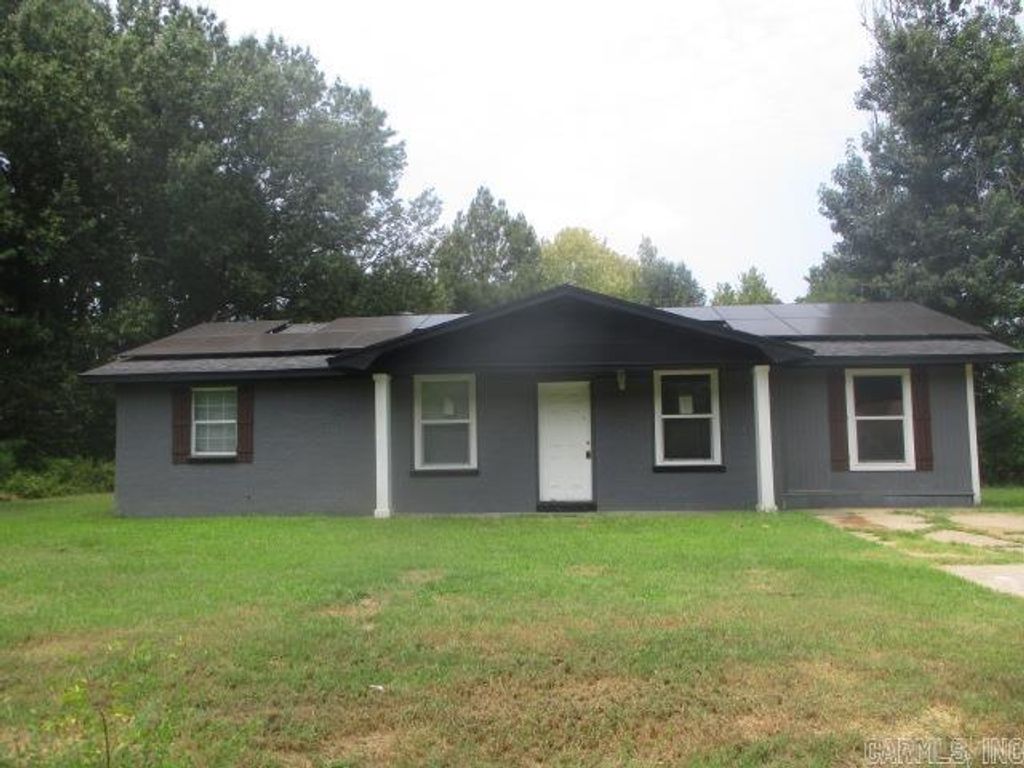 126 Lowery Ln, Jacksonville, AR 72076