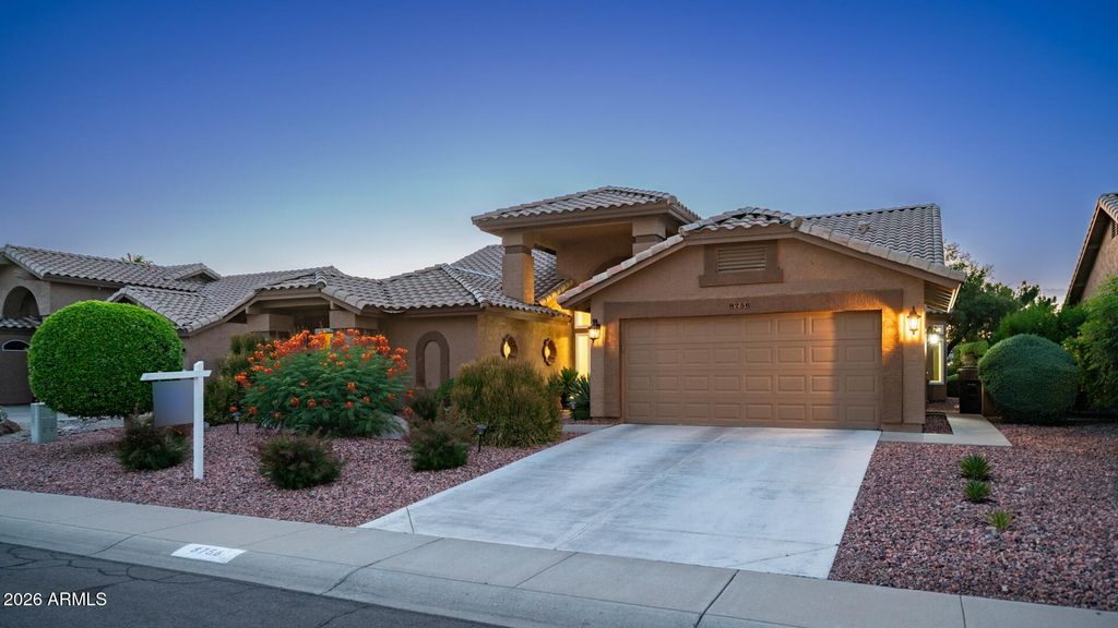 8756 W ROCKWOOD Drive, Peoria, AZ 85382 — photo 2