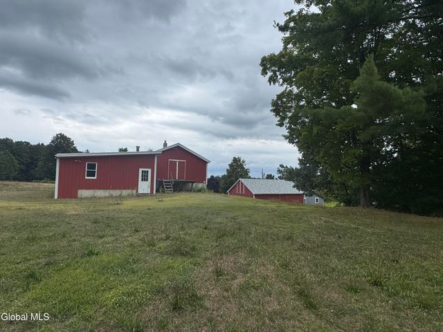 474 Groveside Road, Pittstown, NY 12090