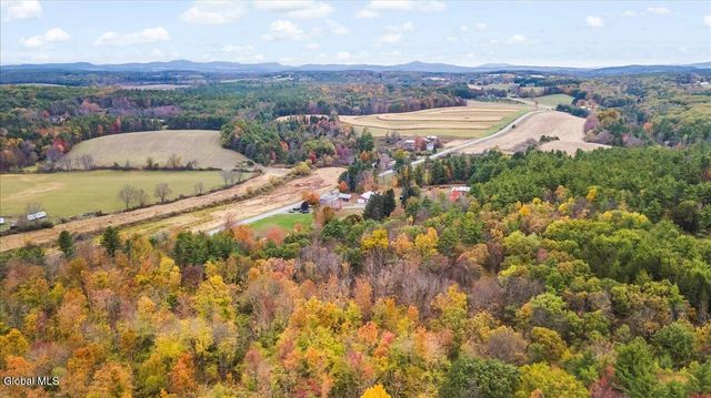 474 Groveside Road, Pittstown, NY 12090