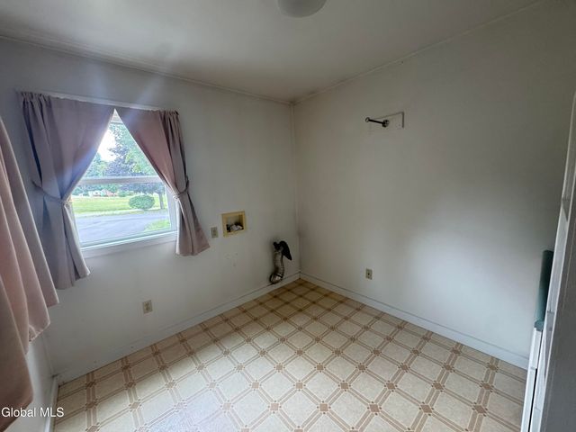 474 Groveside Road, Pittstown, NY 12090