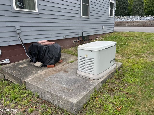 474 Groveside Road, Pittstown, NY 12090