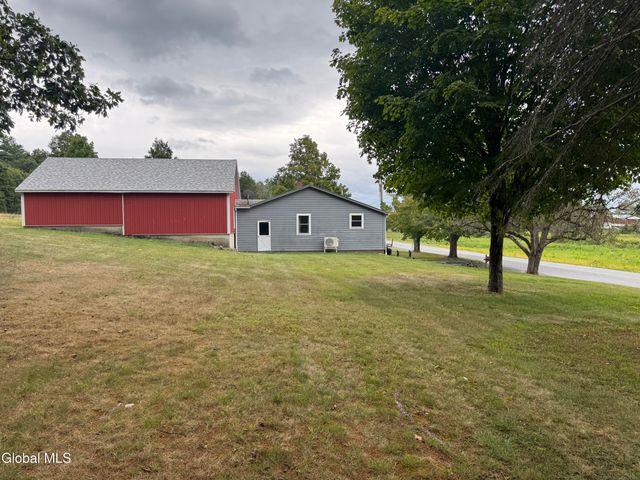 474 Groveside Road, Pittstown, NY 12090