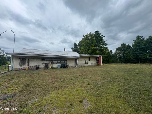 474 Groveside Road, Pittstown, NY 12090