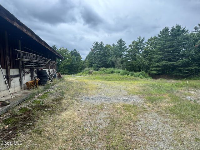 474 Groveside Road, Pittstown, NY 12090