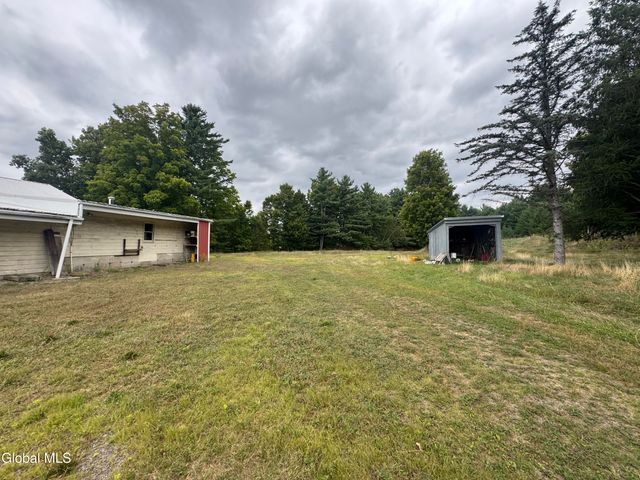 474 Groveside Road, Pittstown, NY 12090