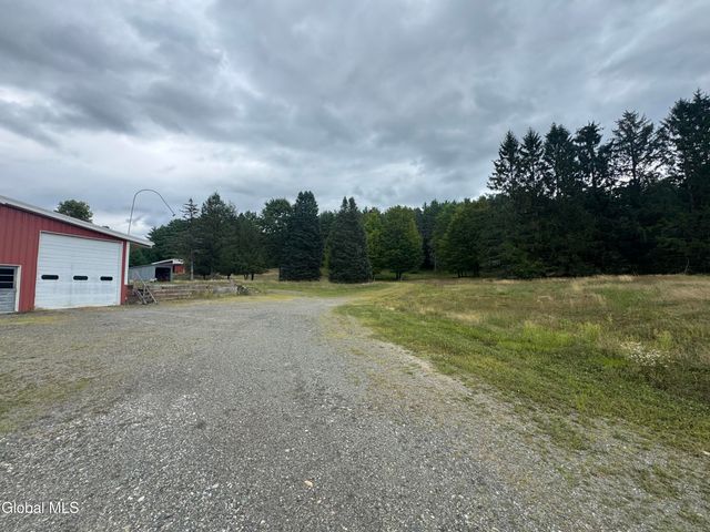 474 Groveside Road, Pittstown, NY 12090