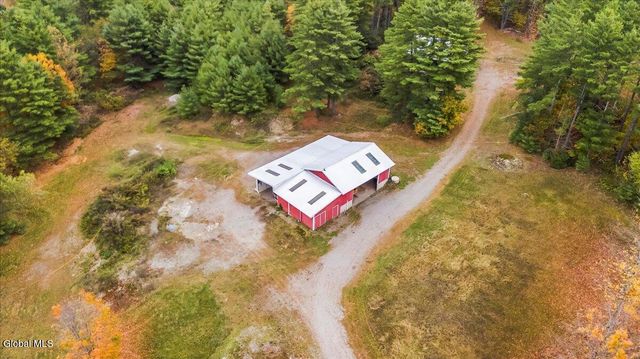 474 Groveside Road, Pittstown, NY 12090