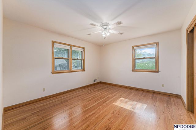 3957 E Street, Omaha, NE 68107