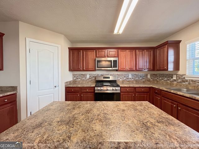 2751 Spence Court, Dacula, GA 30019