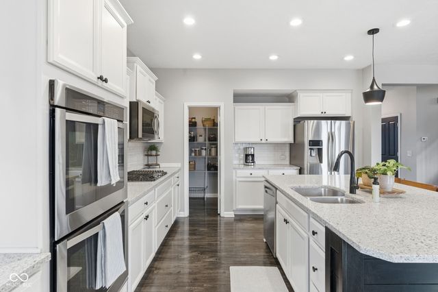 5965 Bartley Drive, Noblesville, IN 46062