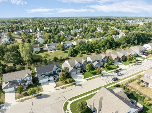 5965 Bartley Drive, Noblesville, IN 46062
