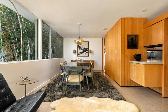 5622 Linda Rosa Ave, La Jolla, CA 92037