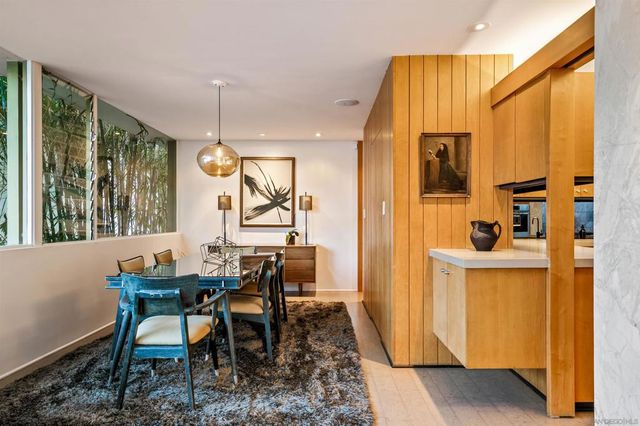 5622 Linda Rosa Ave, La Jolla, CA 92037