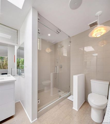 5622 Linda Rosa Ave, La Jolla, CA 92037