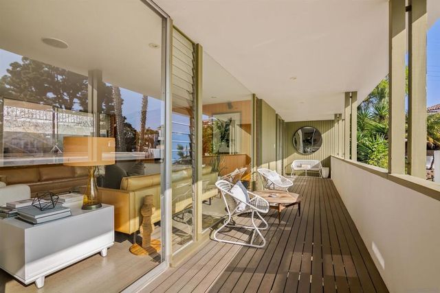 5622 Linda Rosa Ave, La Jolla, CA 92037