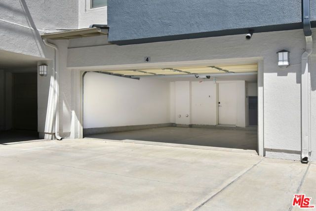 5412 W 149th Place 4, Hawthorne, CA 90250
