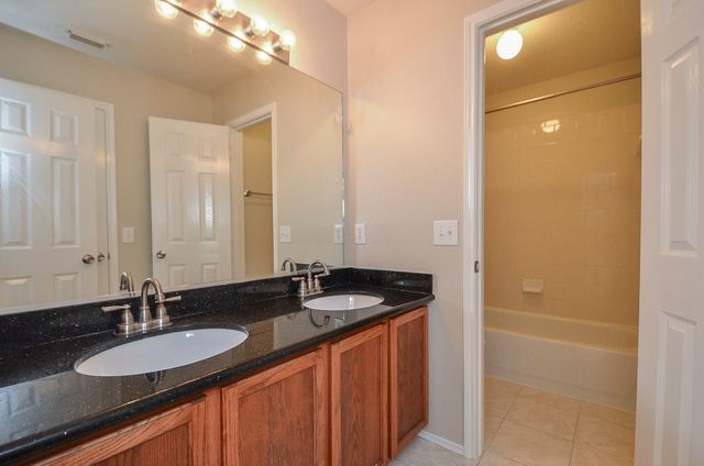 10302 Deer Lodge Court, Missouri City, TX 77459