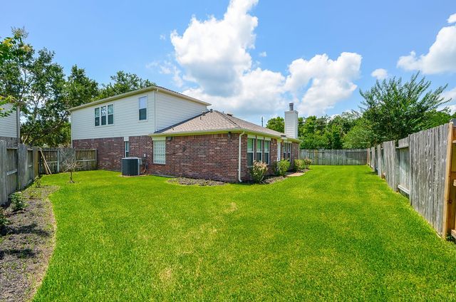 10302 Deer Lodge Court, Missouri City, TX 77459