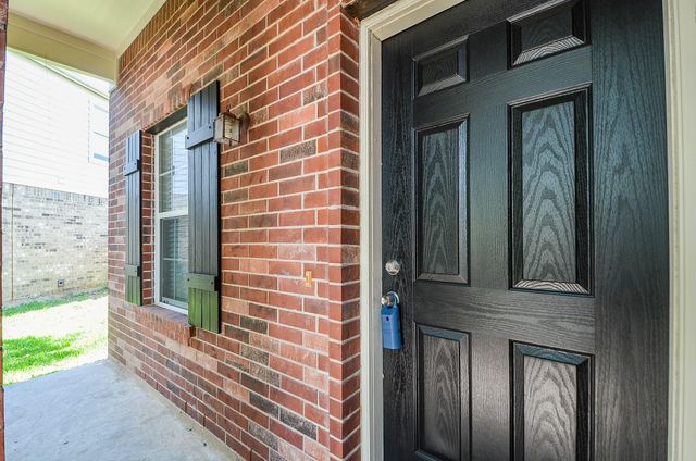 10302 Deer Lodge Court, Missouri City, TX 77459