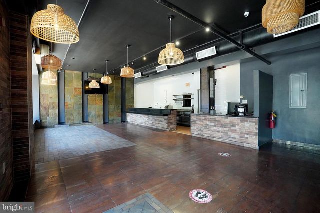 301 SPRING GARDEN STREET, Philadelphia, PA 19123