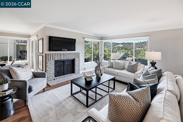 2130 Cactus Ct 2, Walnut Creek, CA 94595