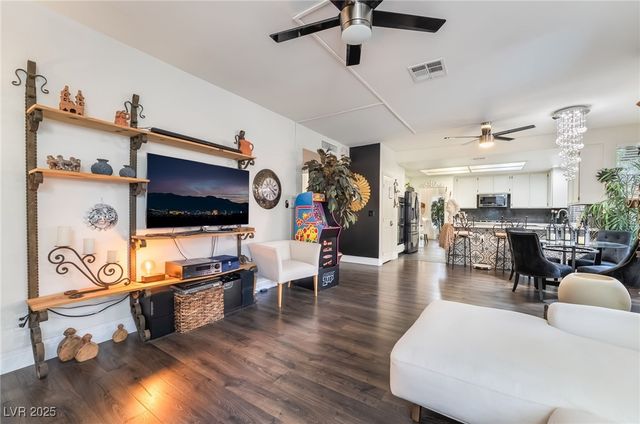 4858 Estero Drive, Las Vegas, NV 89147