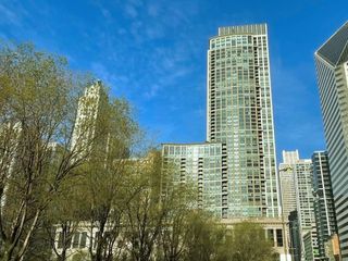 130 N Garland Court 4101, Chicago, IL 60602