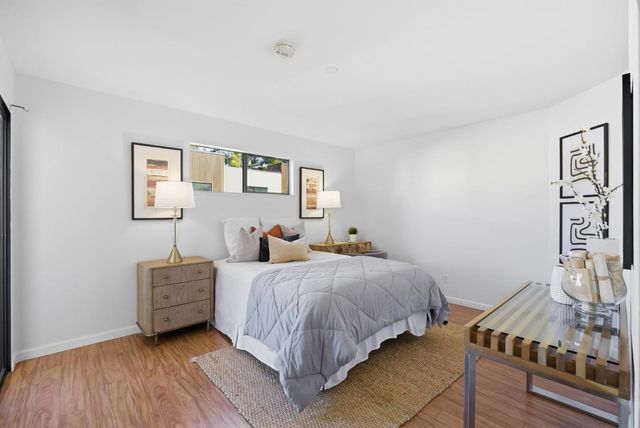 26 4th Street 9, Los Altos, CA 94022