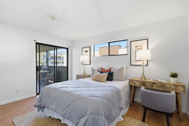 26 4th Street 9, Los Altos, CA 94022