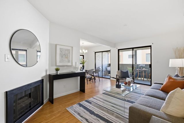 26 4th Street 9, Los Altos, CA 94022