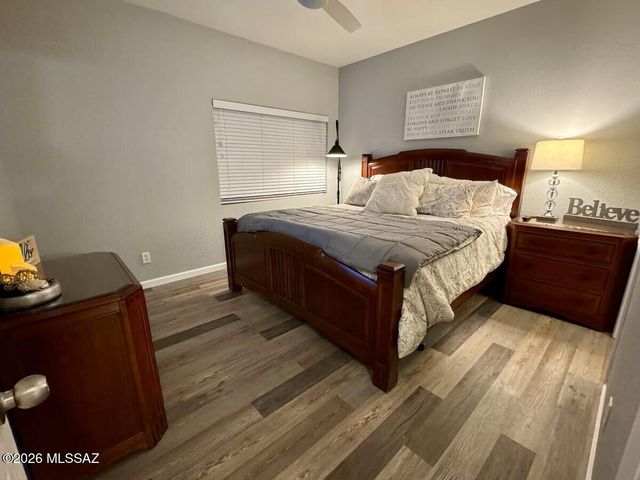 5750 N Camino Esplendora Apt 118, Tucson, AZ 85718