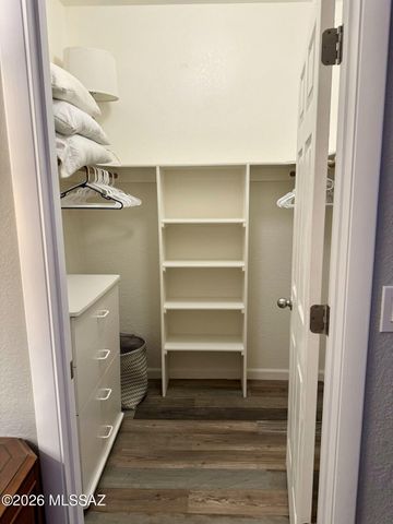5750 N Camino Esplendora Apt 118, Tucson, AZ 85718