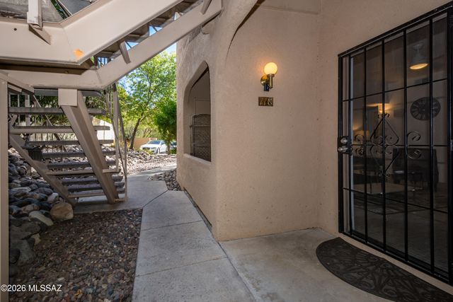 5750 N Camino Esplendora Apt 118, Tucson, AZ 85718