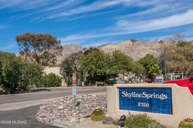 5750 N Camino Esplendora Apt 118, Tucson, AZ 85718