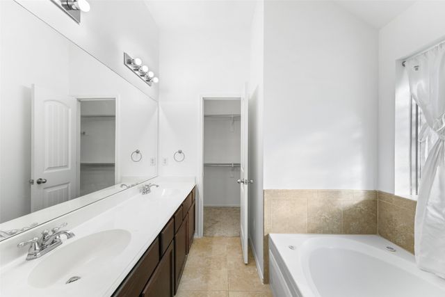 3338 Shining Light Drive, Dallas, TX 75228