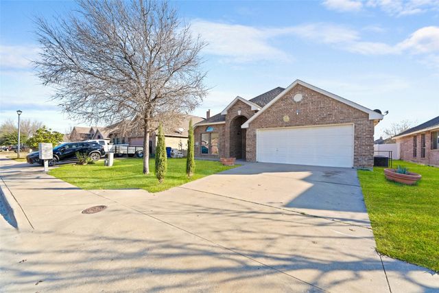 3338 Shining Light Drive, Dallas, TX 75228