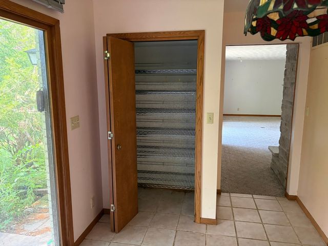 9206 35th Street W, Milan, IL 61264