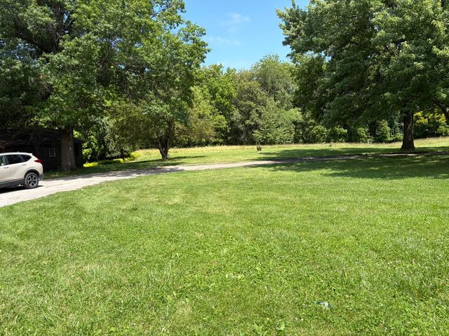 9206 35th Street W, Milan, IL 61264