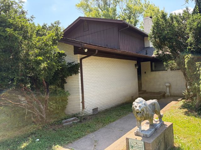 9206 35th Street W, Milan, IL 61264
