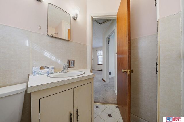 5025 Judson Street, Lincoln, NE 68504