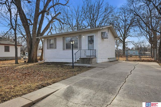 5025 Judson Street, Lincoln, NE 68504