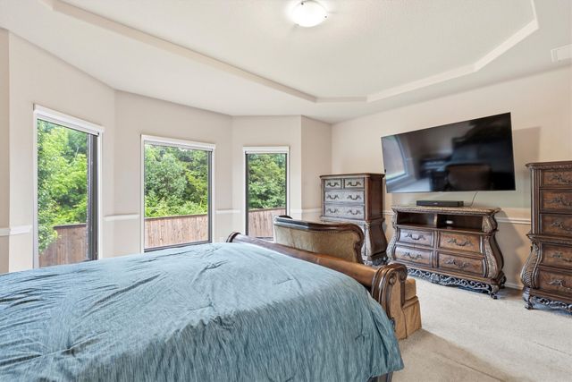 412 Shadow Creek Drive, Desoto, TX 75115
