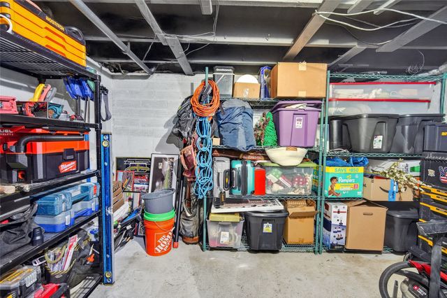 624 Rose Avenue, Des Moines, IA 50315