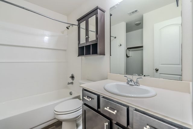 1312 Dawn Court, Pelican Bay, TX 76020